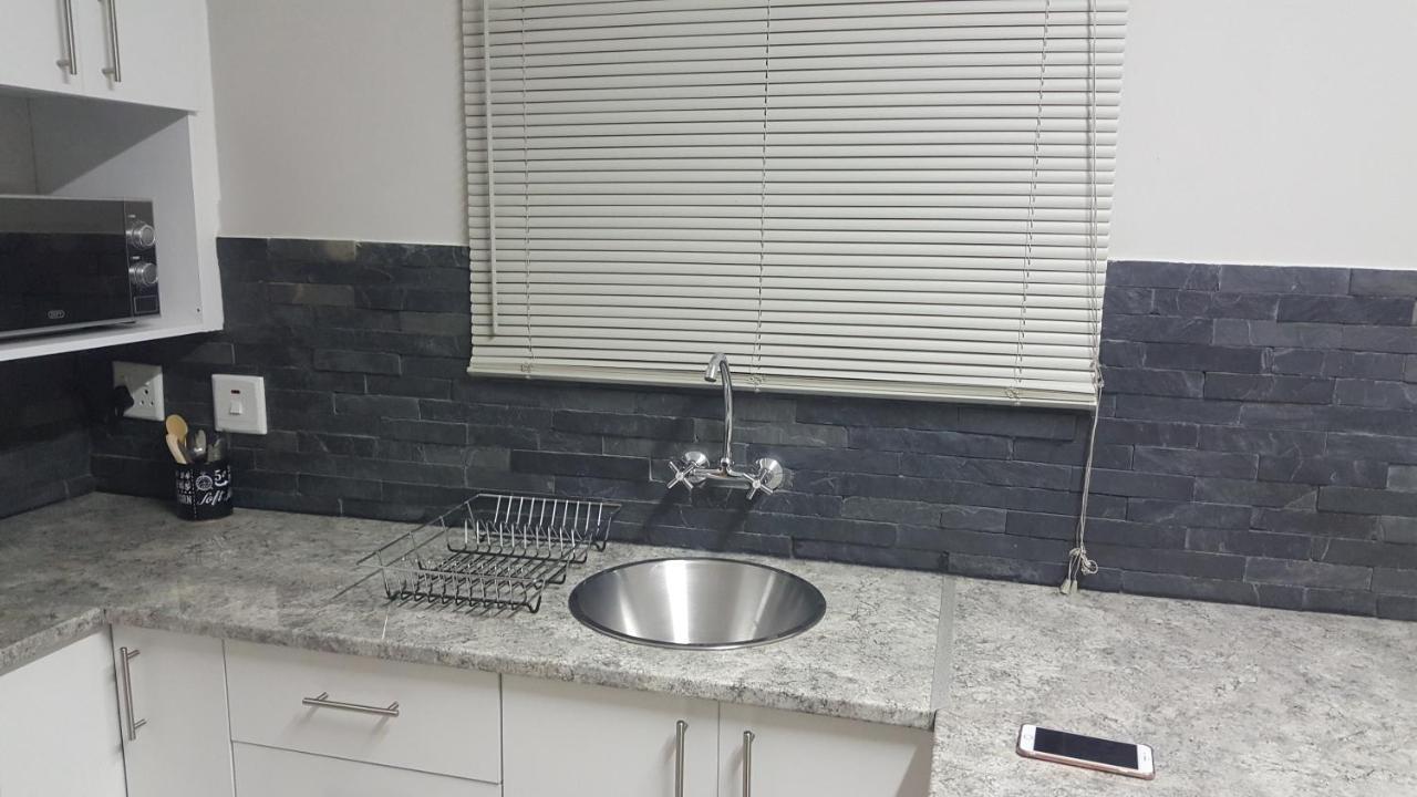 Tuna Self Catering Swakopmund Ngoại thất bức ảnh